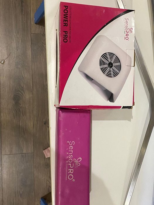 Aspirator de uscat unghii false