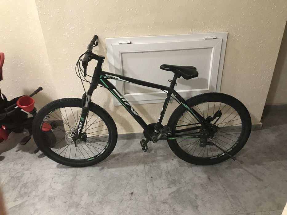 ВЕЛИК Б/У дешевый Астана 5К