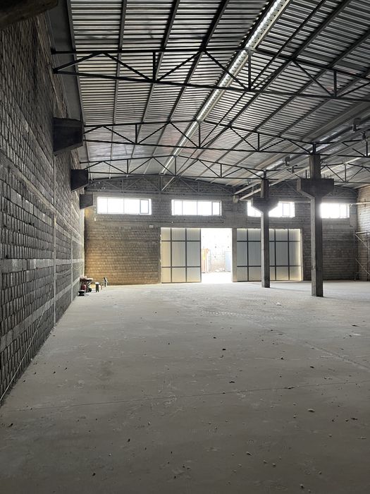 Продаю Здание и Склад 2800кв.м.