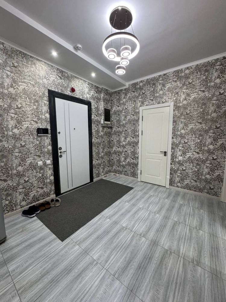 ЖК Акай сити 2 ком/4/25 площадь 50м2. Дархан метро Хамид