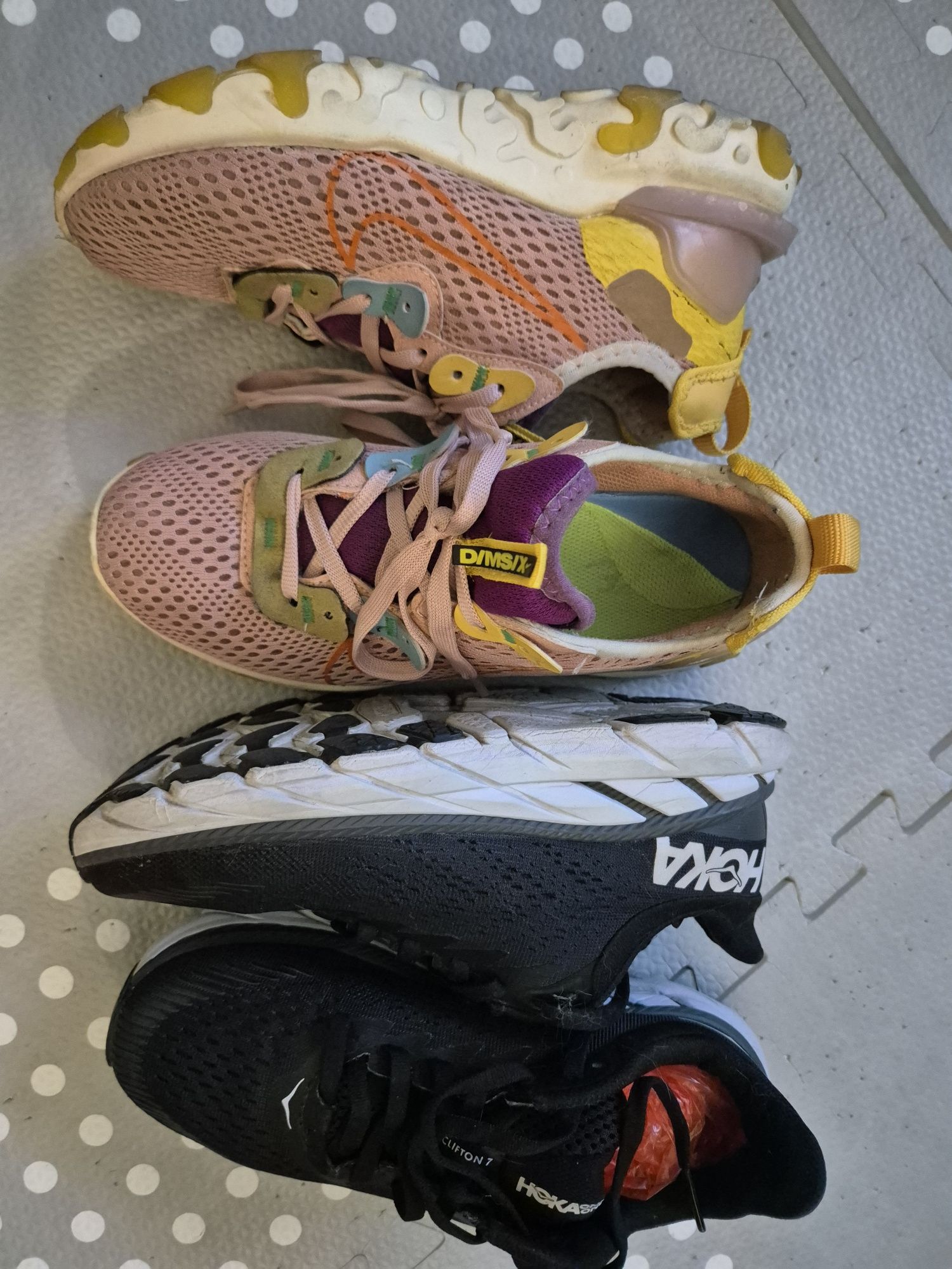 Оригинални маратонки nike y hokka 36 размер