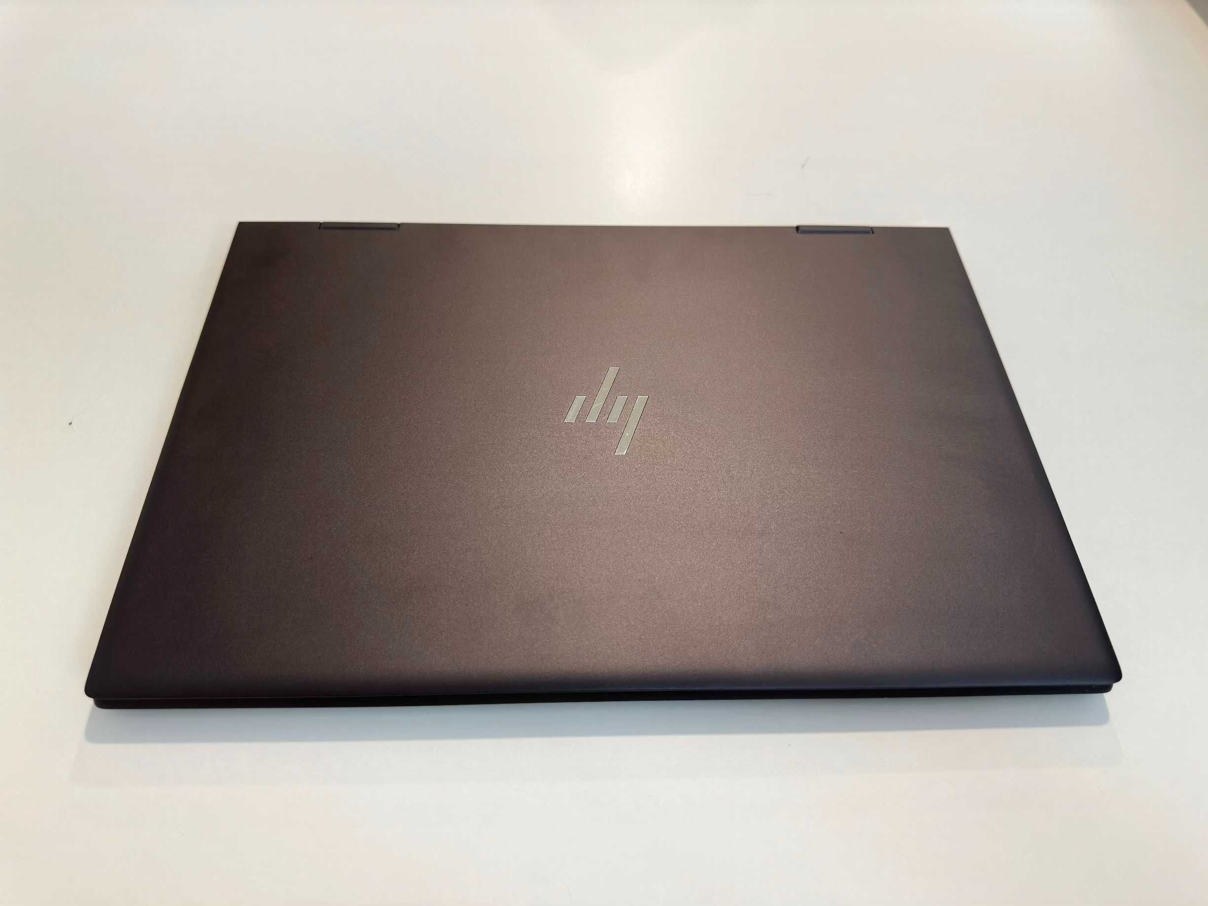 Лаптоп HP Envy x360 15.6" AMD Ryzen 5 RAM 8.00 GB Laptop