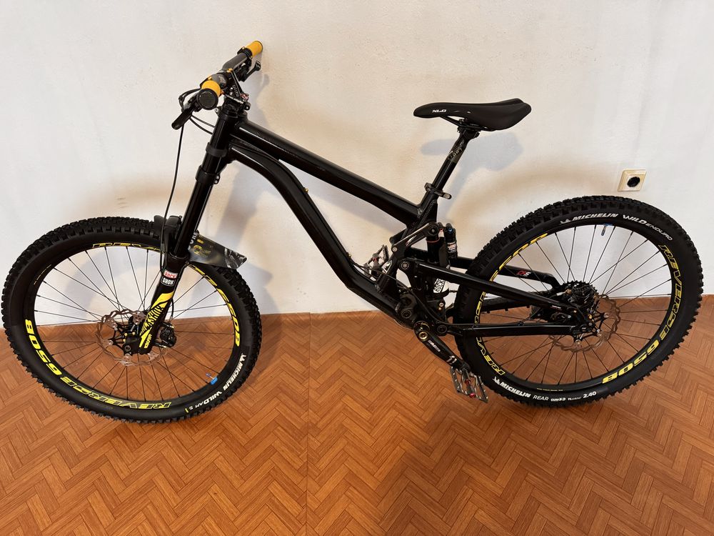 Велосипед DH SOLID Strike 27,5 L/XL БАРТЕР