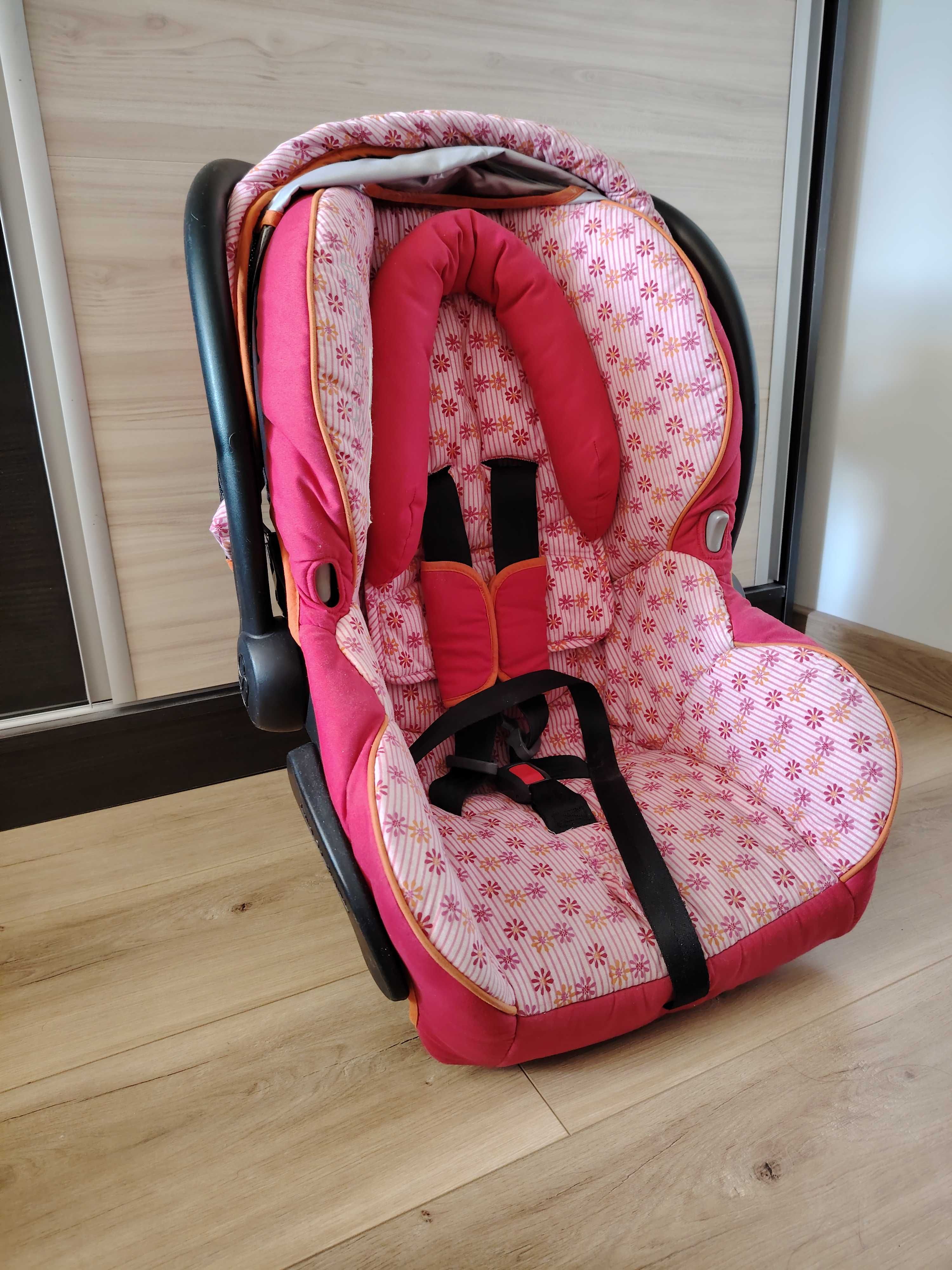Бебешки кош/седалка за кола Maxi Cosi