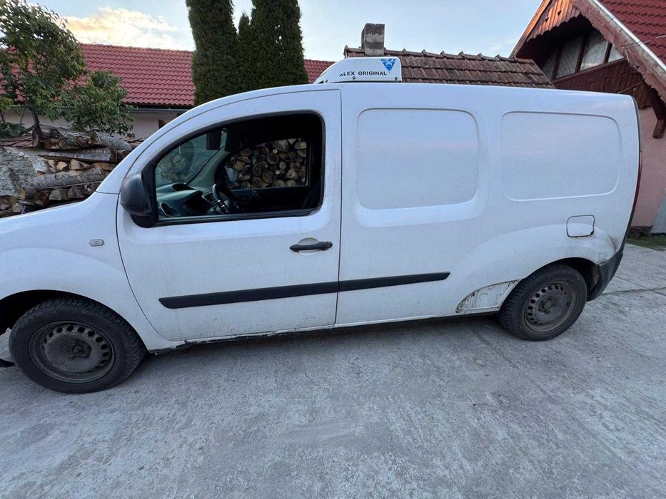 • Autoutilitara Reanult Kangoo Maxi 1,5dci, 2014, frigorific izoterm