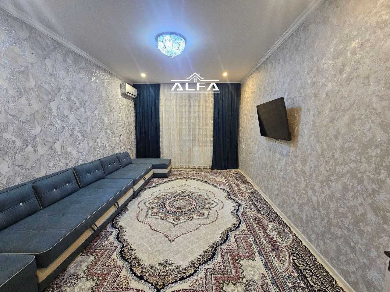 buxoroda kvartira sotiladi 2 xonali 75m² 5-qavat.