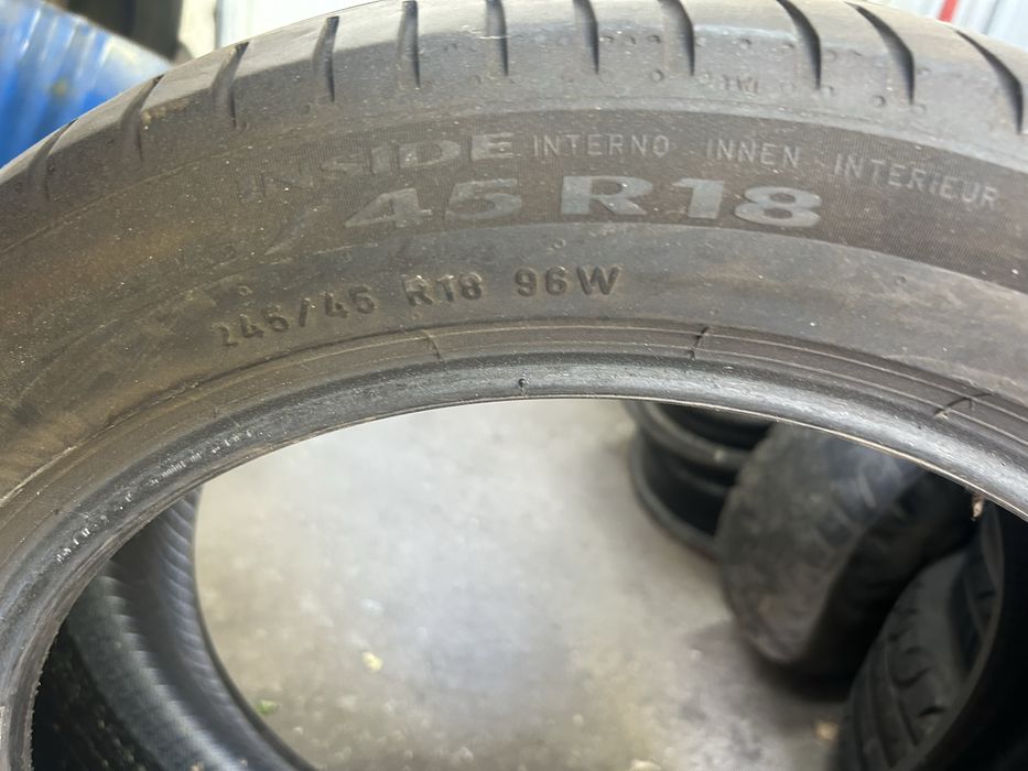 Летни Гуми Pirelli 245/45/18