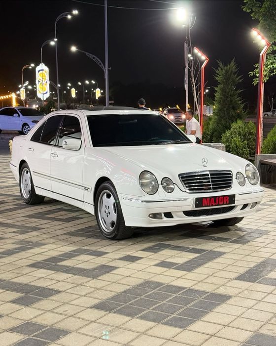 MERCEDES W210 4wd sotiladi