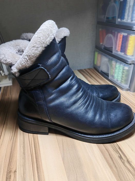 Женские ботинки зимние 39размер