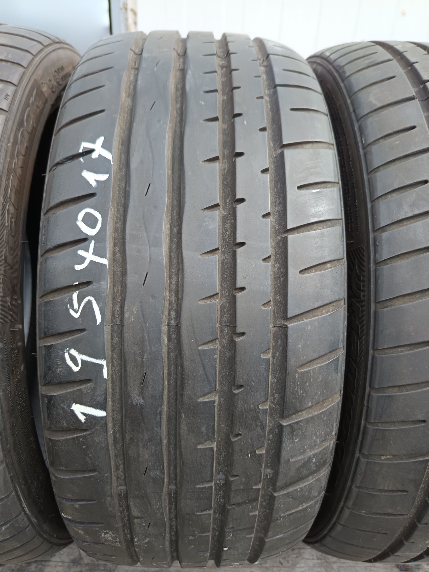Летни гуми 195 40 R 17 Hankook Дот 1319