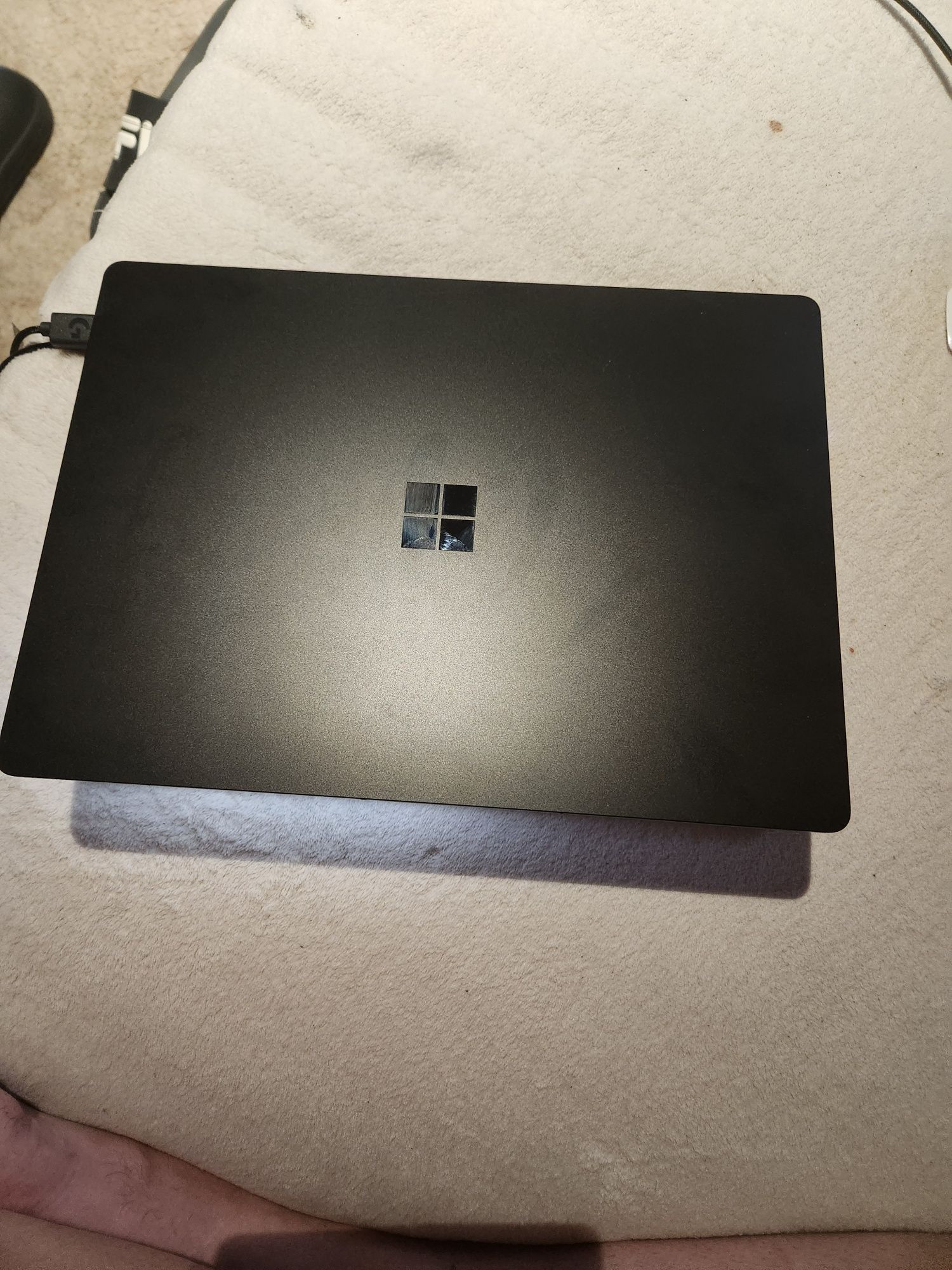 Microsoft surface5 2000 lei doar azi
