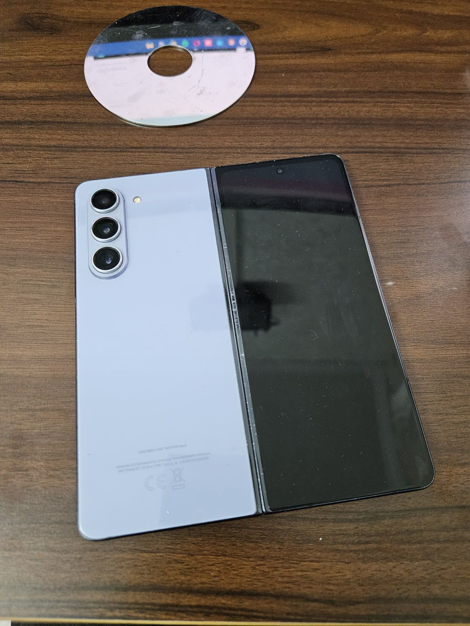 Samsung Galaxy Z Fold 5 LDU Live demo unit