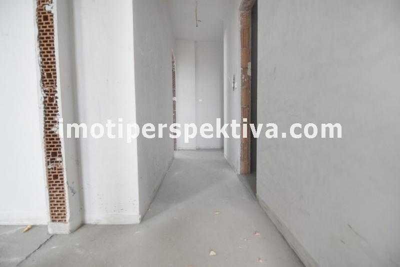 Продава се Многостаен апартамент в Пловдив, Остромила - 189 кв.м за 1300 €/кв.м - Снимка #9