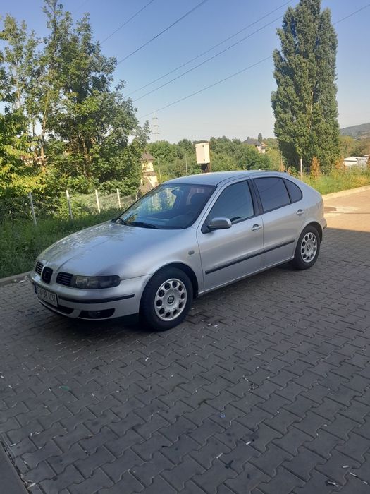Vând seat leon..