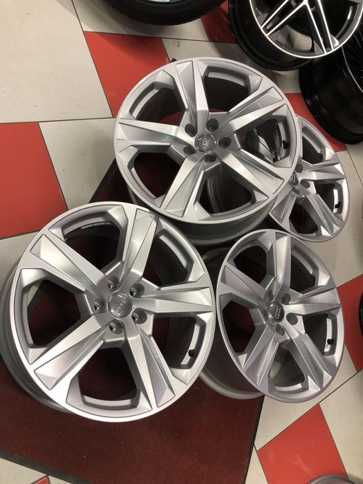 Джанти 19 цола Нови Оригинални 5х112 Audi A4 A5 A6 A7 A8 Q5 VW Passat