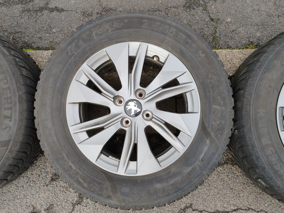 Peugeot 2008, Пежо 16 цола
