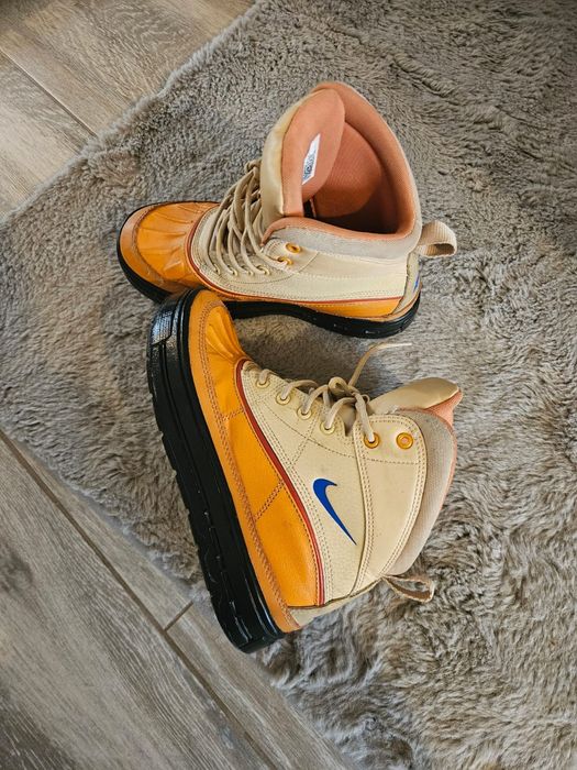 Încălțăminte, ghetuțe Nike,marimea 35,5.