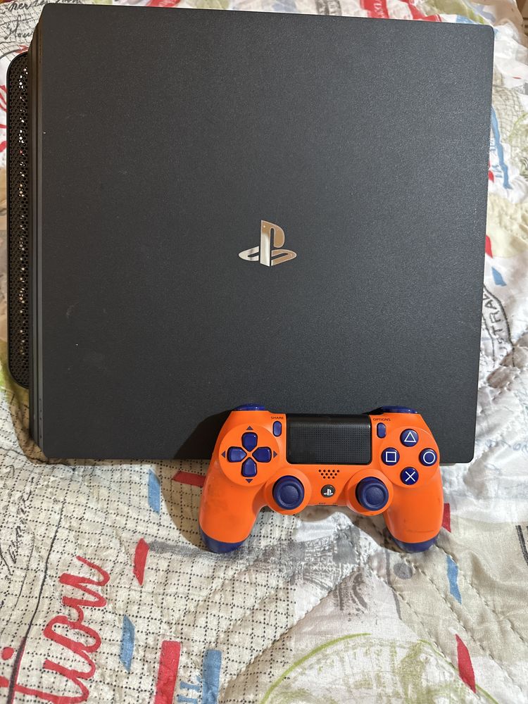 PlayStation 4 Pro + Контролер + Horizon 2 + БОНУС: The Crew 2 – 440 лв