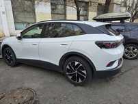 Mercedes Benz EQA VOLKSWAGEN ID 4 și ID 7 PRO