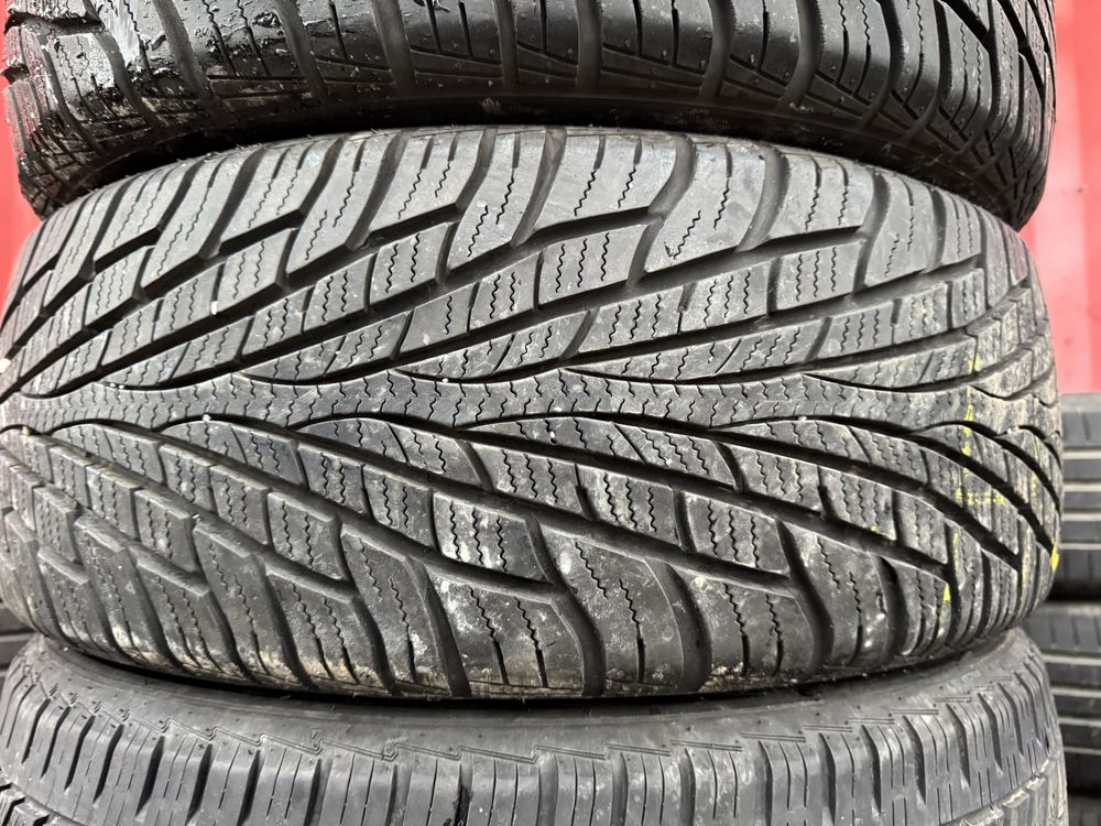 Anvelope 215/55/18 Maxxis