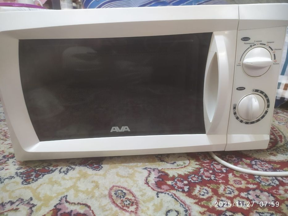 Микравалновка AVA
