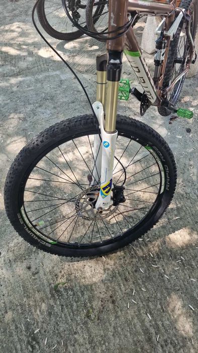 Велосипед Carrera Banshee X