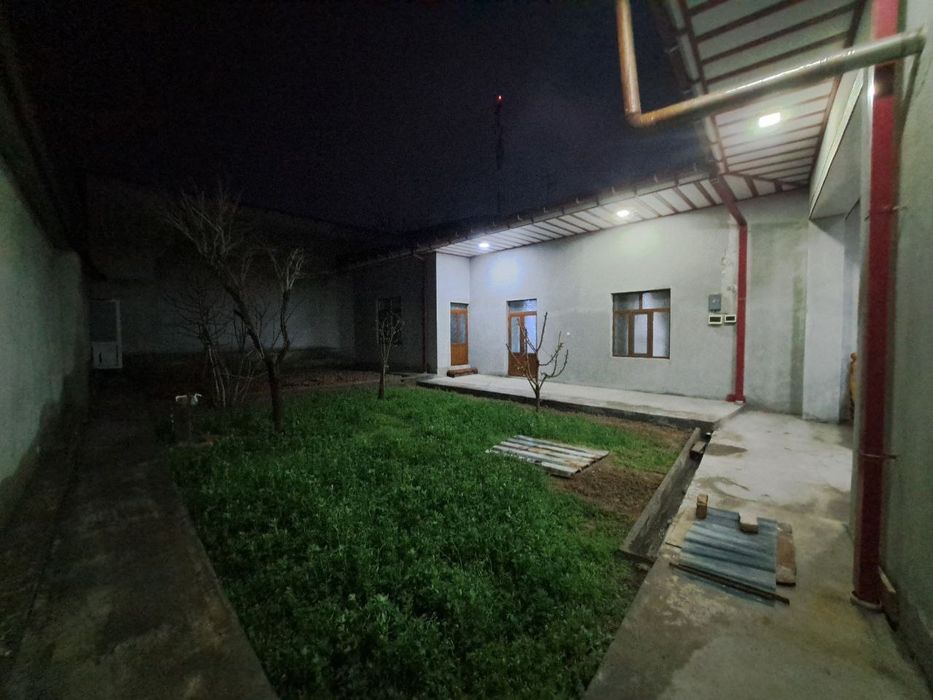 Hovli sotiladi 4 sotok. 115.000$