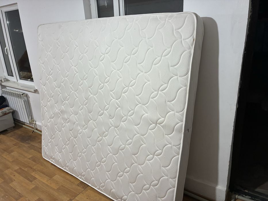 НОВЫЙ МАТРАС 180/200, размер не подошел