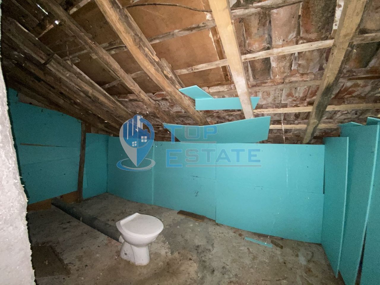 Продава се Къща в Долна Оряховица - 25 кв.м за 368 €/кв.м - Снимка #4