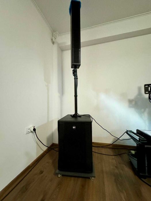 Mixer Digital Yamaha si Sistem de boxe Active