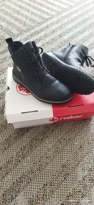 Продам ботинки RIEKER