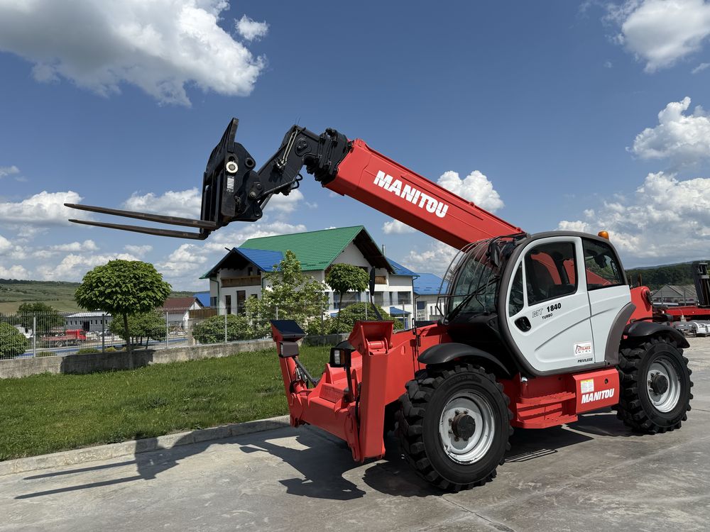 Incarcator telescopic (telehandler )Manitou MT 1840 an 2009