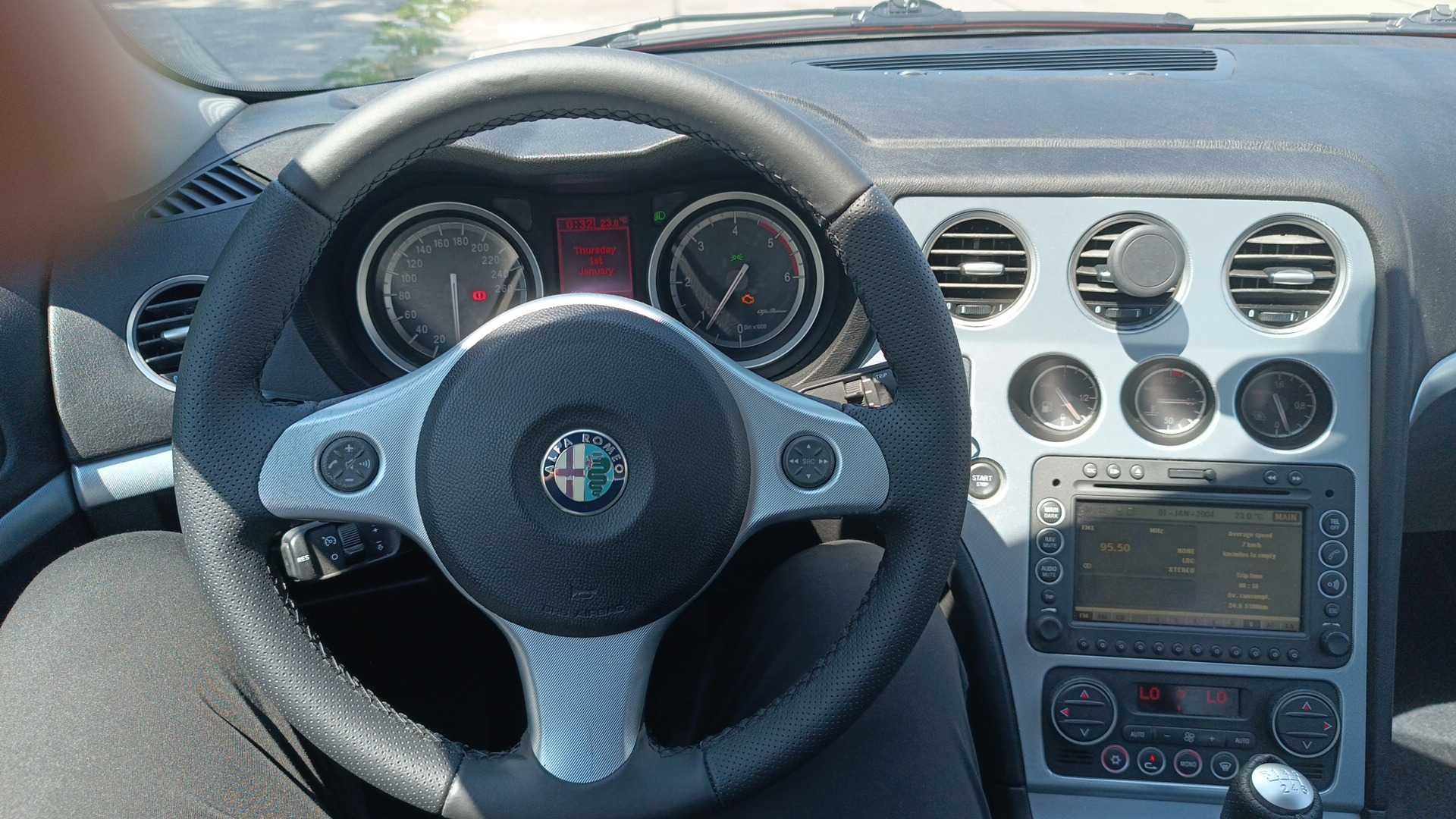 Vând ALFA ROMEO  159 Jtdm 1.9 135 cp 2006