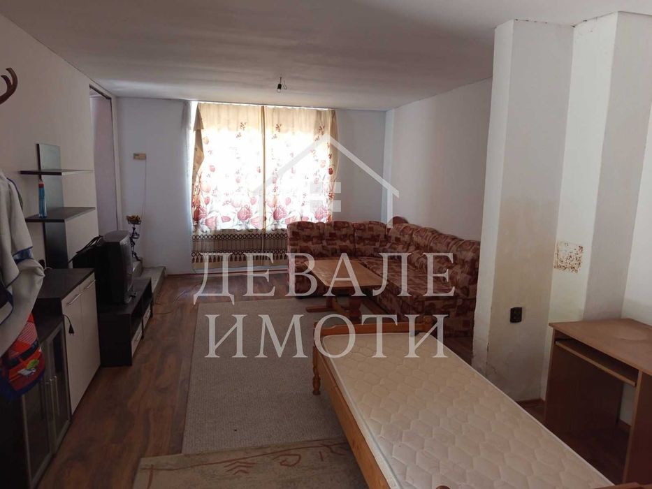 Продава се Къща в Русе, Здравец Север 1 - 137 кв.м за 949 €/кв.м - Снимка #4