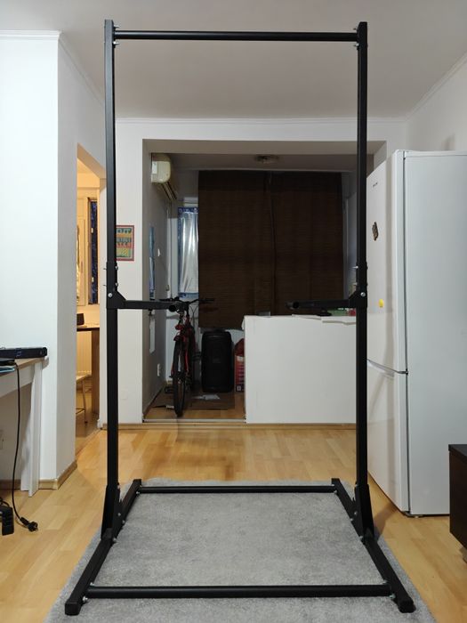 Bară tracțiuni  staționară reglabilă pe înălțime 119x102x232