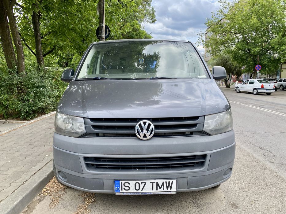 VW Transporter T5- 2.0 TDI – 9 locuri – Euro 5