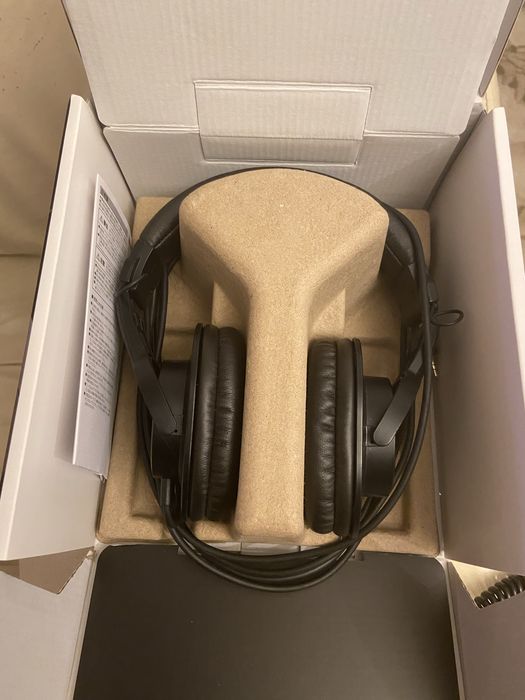 Наушники студейные ATH-M20x