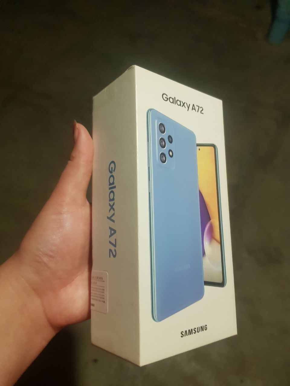 Samsung.     A72