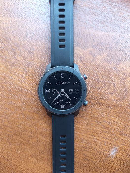 Amazfit GTR смарт часы