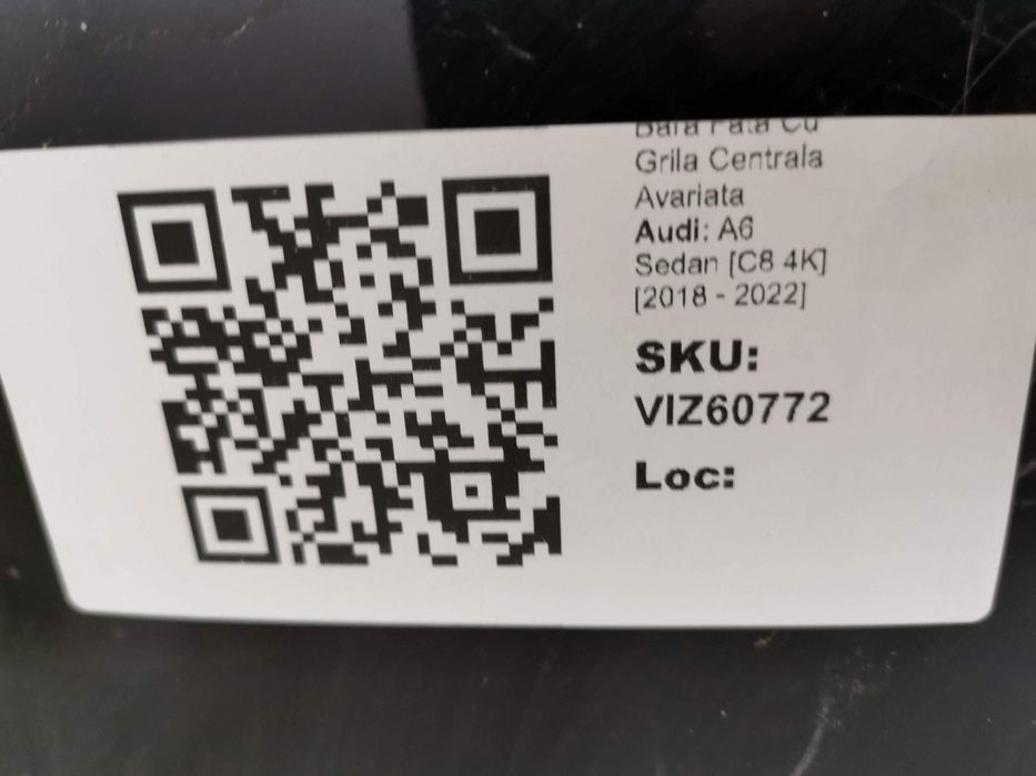 Bara Fata Cu Grila Centrala Avariata Audi A6 Sedan [C8 4K] 2018 2019 2