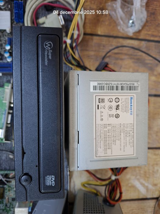 Componete Pc laptop Ram Surse Adaptoare Placa baza ai video Dvd