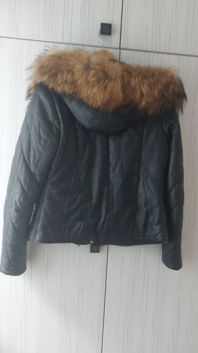 Greacă piele si blană naturală