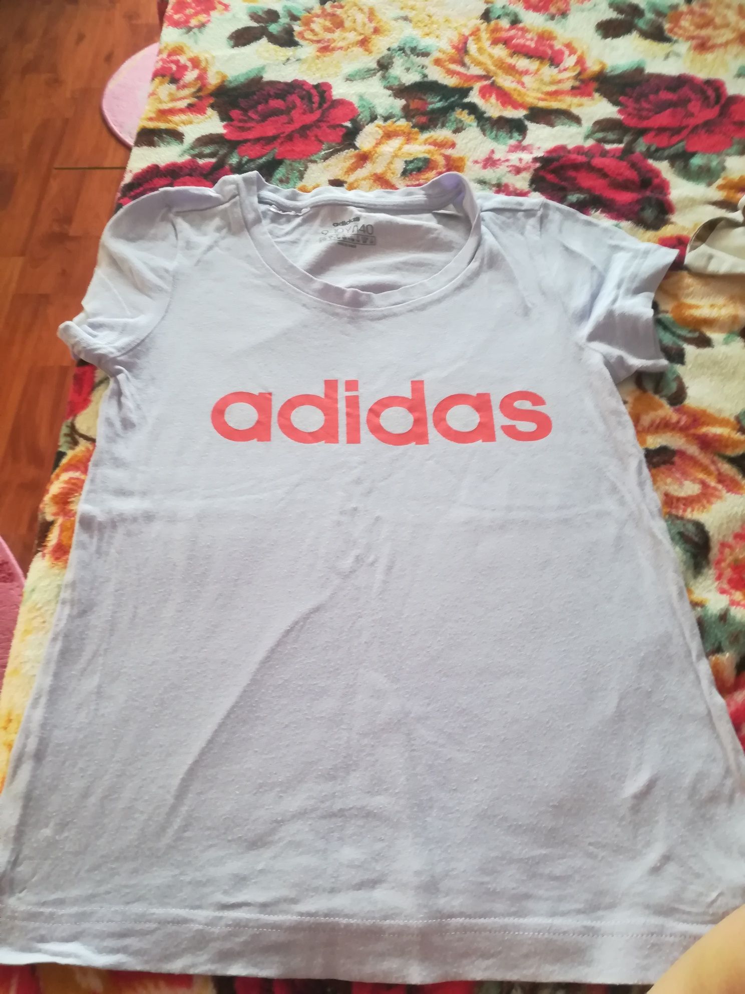 Tricou adidas ORIGINAL.