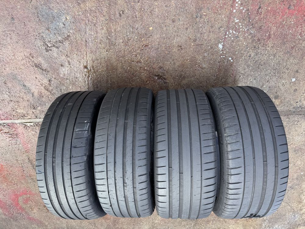 Cauciucuri Michelin 245.40R18 225.45R18
