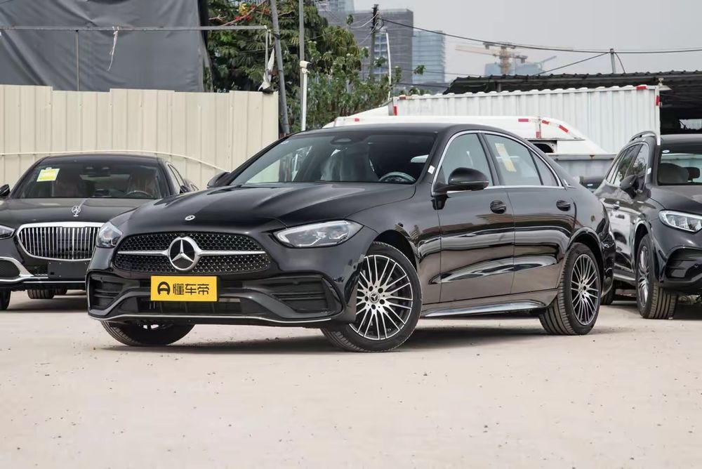 Мерседес Бенц С Класс Спортивная версия C260L рестайлинг

Гуанчжоу

Сп