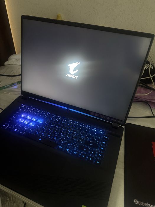 Игровой ноутбук Gigabyte aorus 16x 9sg
