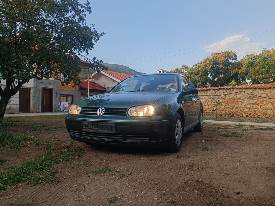VW Golf 4 1.6 101к.с. AKL, НА ЧАСТИ!