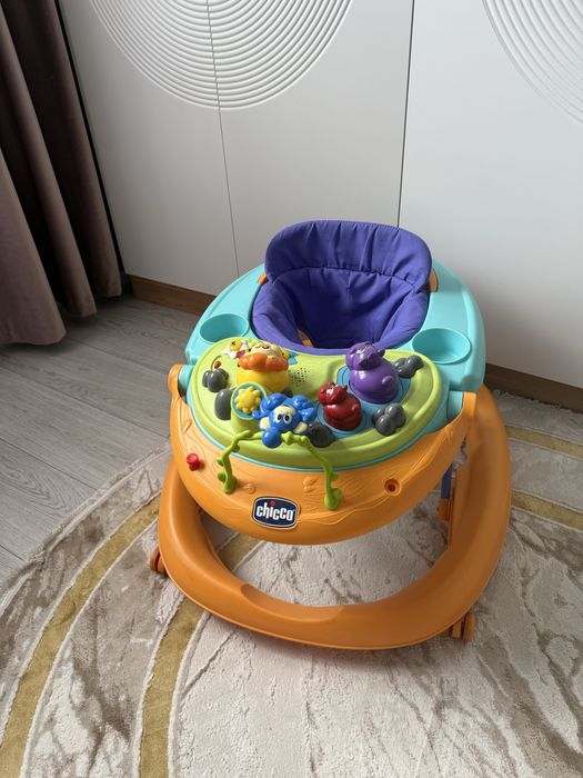 Продам детскую коляску 2в1. Люлька и прогулочный блог