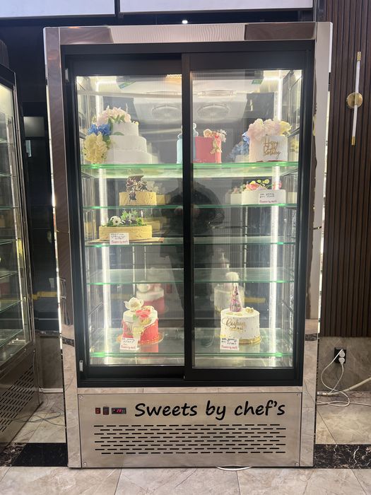 Кондитерский холодильник