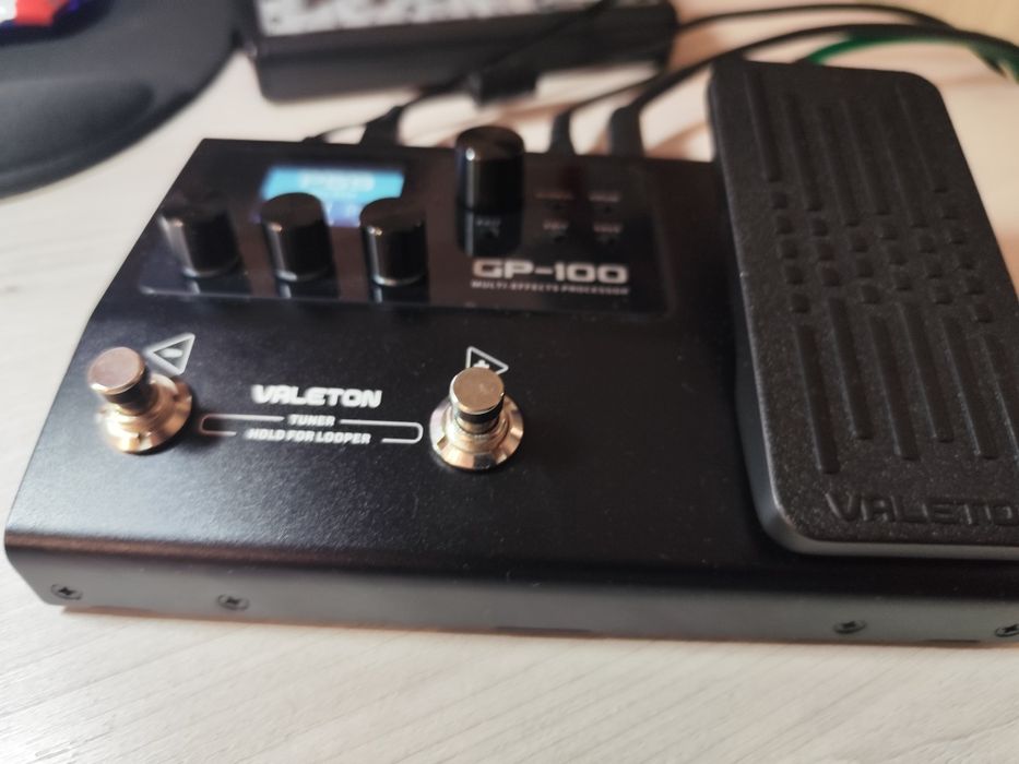 Procesor multiefect chitara Valeton GP100